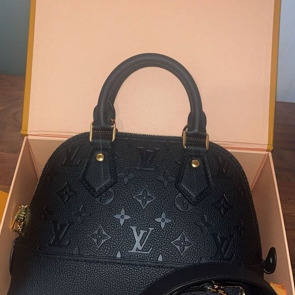 LOUIS VUITTON - Neo Alma BB en cuir Monogram Empreinte noir (Discontinued) - Picture 3 of 15